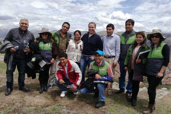 Supervisión para la restauración de la fortaleza de Sacsayhuamán