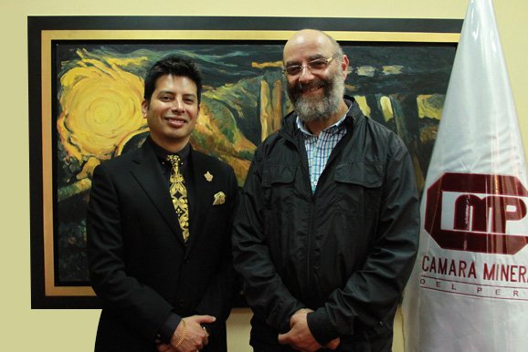 Asociación Civil Musuq Illary de Puno firma convenio con Cámara Minera